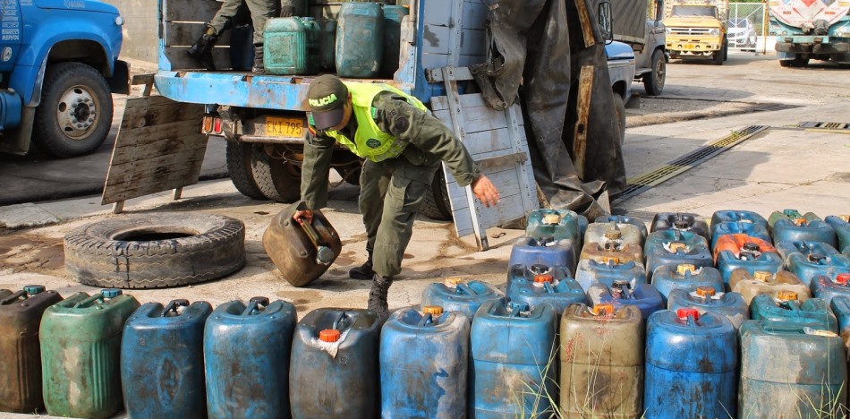 Colombia y Venezuela se unen para combatir el contrabando de gasolina
