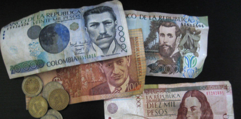 el país terminó con un déficit fiscal.