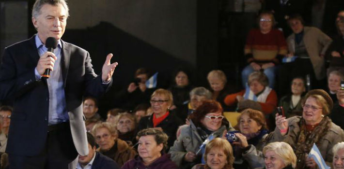 Gobierno argentino anuncia pago de deuda a jubilados y amnistía fiscal