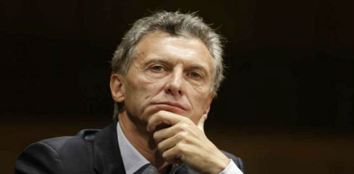 Gobierno de Macri prepara plan para contener descontento social
