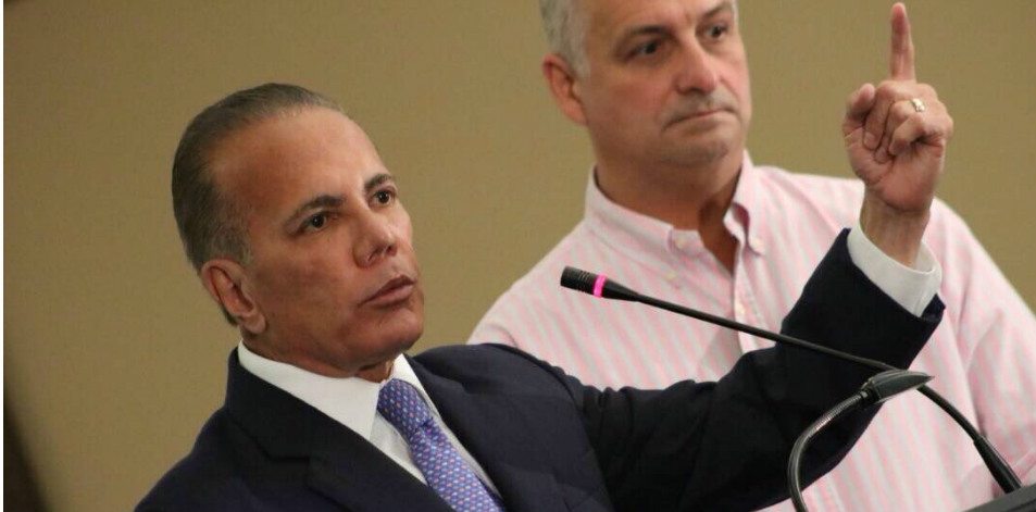 «Eres un traidor»: el escrache público le llega a la «oposición» venezolana, incapaz de dar soluciones