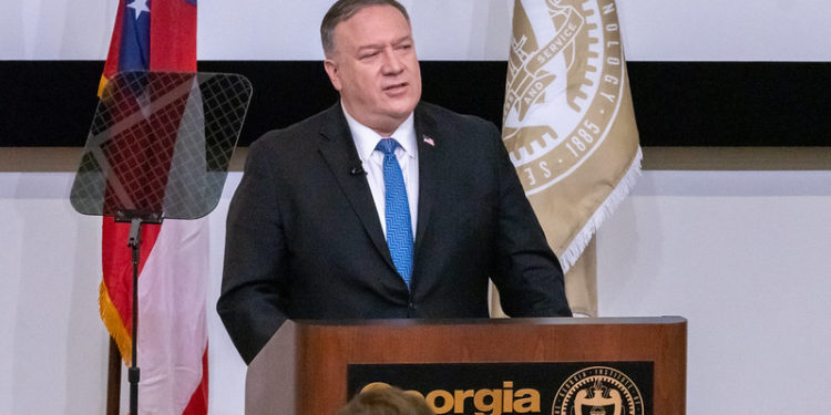 Mike Pompeo dijo que la medida contra el BFI de Cuba se hará efectiva "a principios de enero" (Flickr)