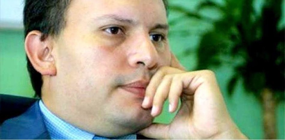 Detienen en España a exviceministro de Chávez por lavado de dinero y corrupción en Pdvsa
