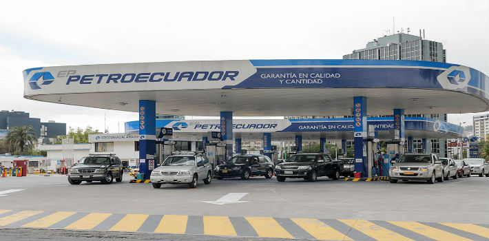 Gobierno investiga cuentas de antiguo gerente de Petroecuador