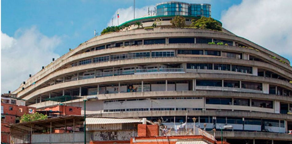 Venezuela: nuevo alzamiento de presos políticos y comunes en sede del SEBIN