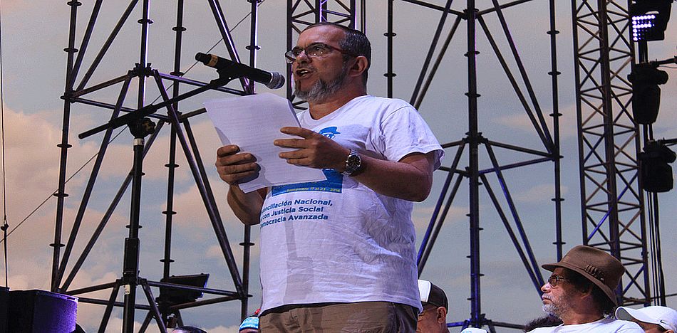 Al estilo cubano, FARC propone red de «milicias bolivarianas» en toda Colombia