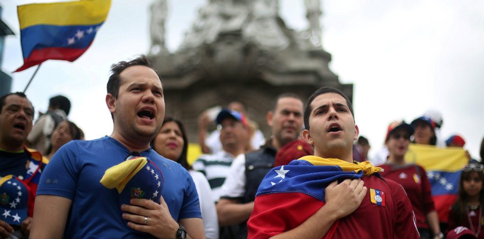 Venezolanos denuncian maltratos y deportaciones de México