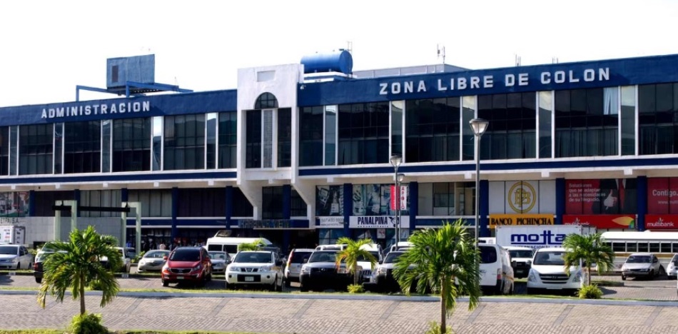 Zona franca de Panamá atraviesa crisis por desplome de Venezuela y aranceles colombianos