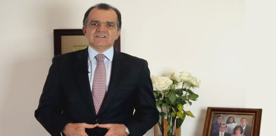 Archivan investigación a excandidato presidencial